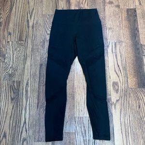 Fabletics Powerhold Leggings in Black Size XS